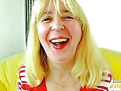 Matains un ragveida sitieniem un fucks dick Grandma (68)