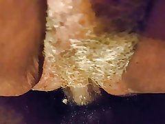 AI sheila!  62 gadus vecs pelēks melna vecenīte hairy pussy